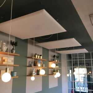 pannello soffitto con cavi